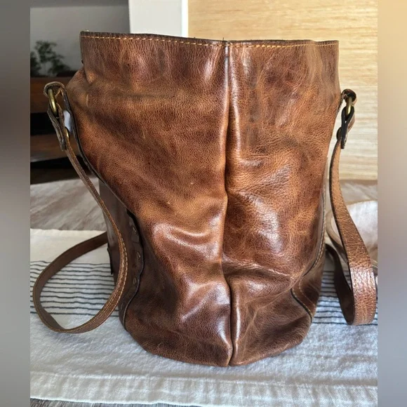 🌿🦋 Patricia Nash Benvenuto Distressed Leather Tote Bag - Picture 4 of 14